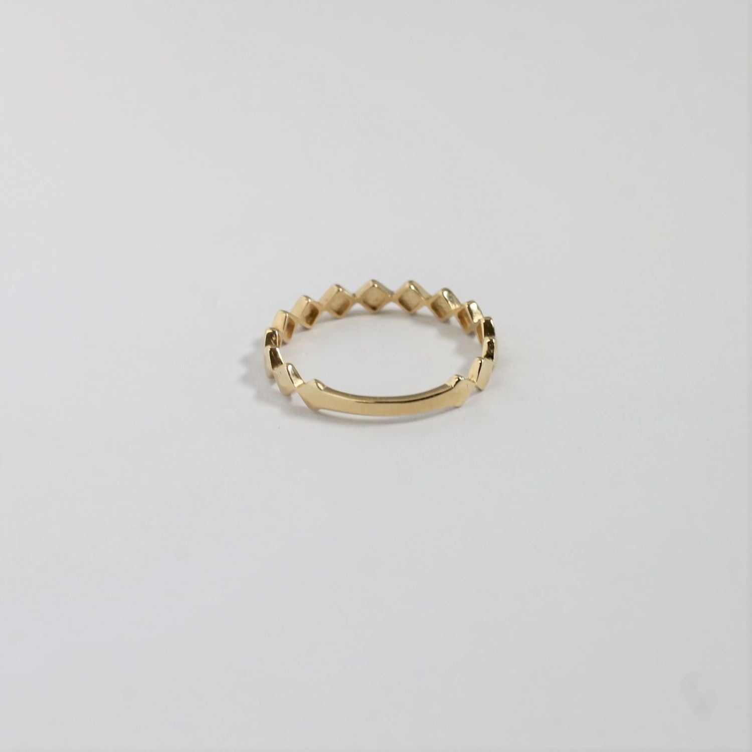 Diamond Link Ring